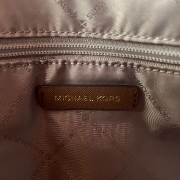 Michael Kors Bag - Picture 4 of 6